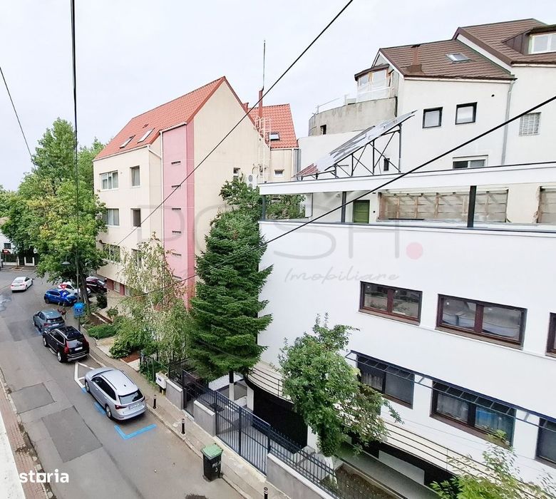 Apartament cu 4 camere Primaverii
