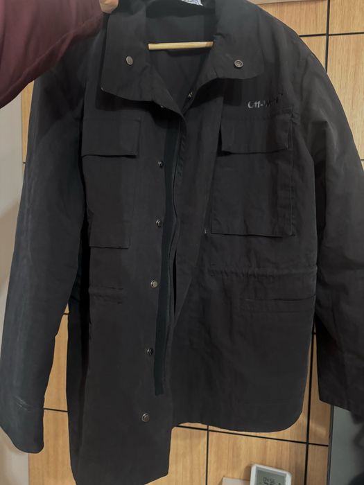 Леко яке Off White