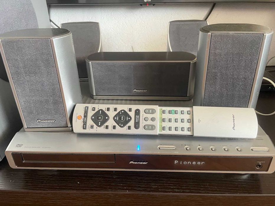 Продавам домашно кино Pioneer xv-dv323 dvd/cd AV receiver 5.1