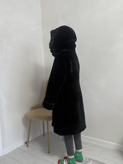 Продам шубу мутон строчно