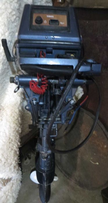 Извънбордов двигател YAMAHA 8 коня