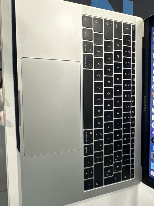 MacBook Pro 13” 2017 i5 8GB 256GB ID-XXL6325 Bucuresti Sectorul 4