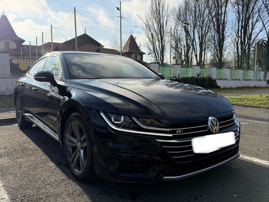 Vw arteon usor avariat