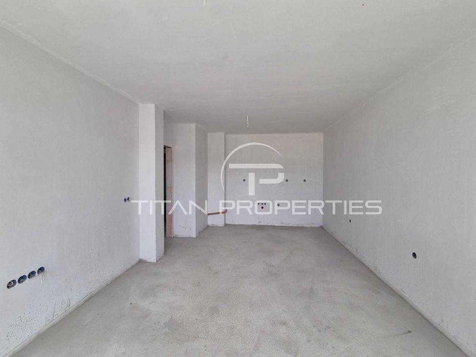 Продава се Двустаен апартамент в Пловдив, Коматево - 63 кв.м за 1485 €/кв.м - Снимка #1