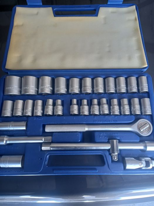 Продам набор головок