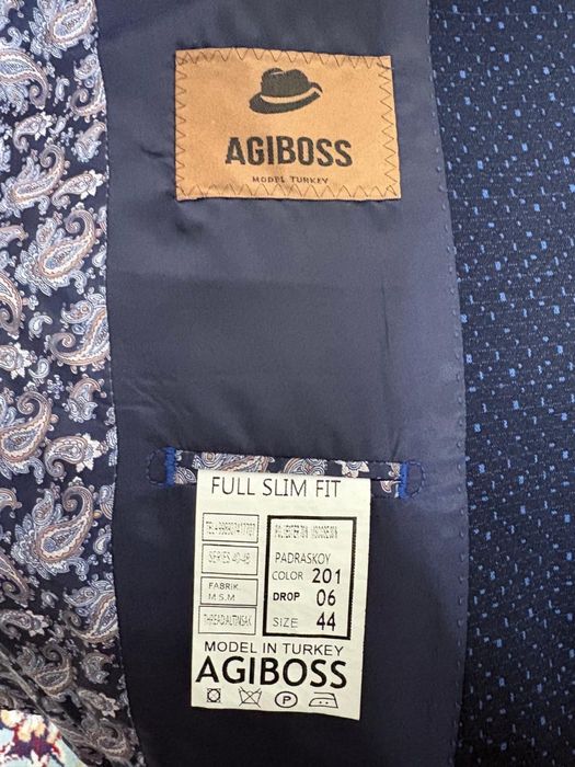 Продам мальчиковый подростковый костюм