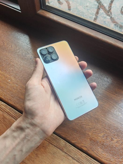 Honor x8 6/128gb sotiladi
