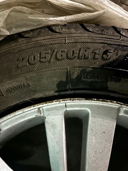 Продам диски с резиной