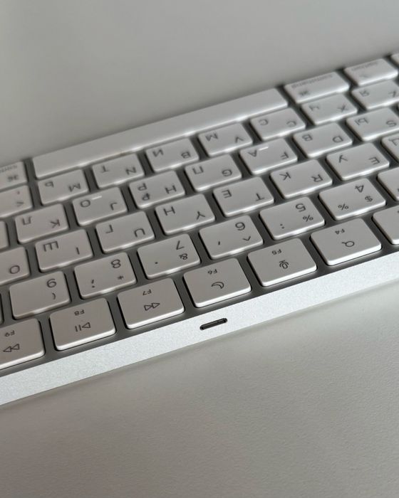 Apple Magic Keyboard / Клавиатура