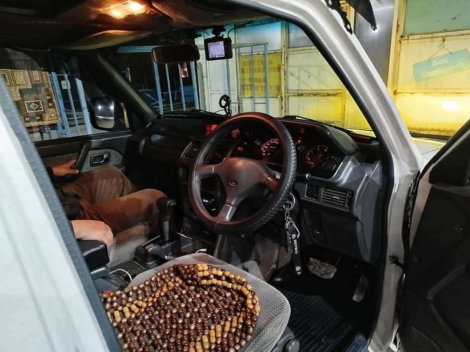 Паджера. 2  2.5 литр