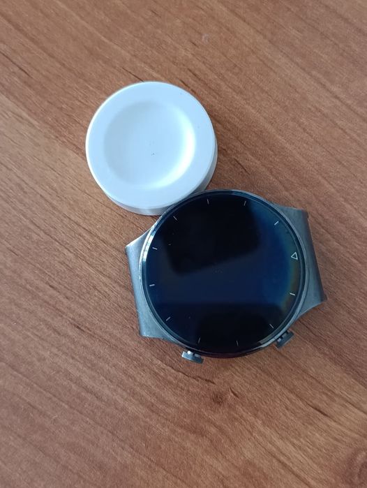 Продаю часы Huawei GT 2 pro