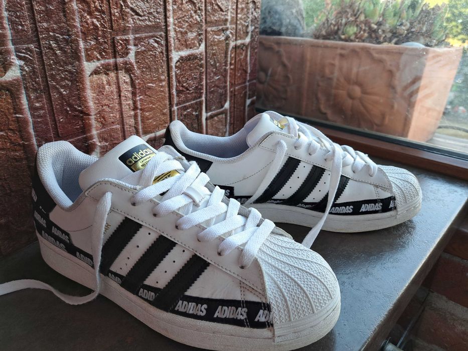 мъжки кецове,спортни обувки,маратонки,Adidas,номер42,5