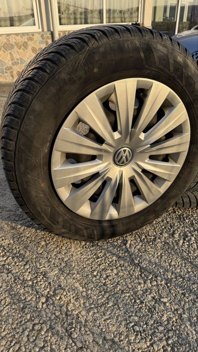 Roti complete 195/65/15 All season Gama VAG