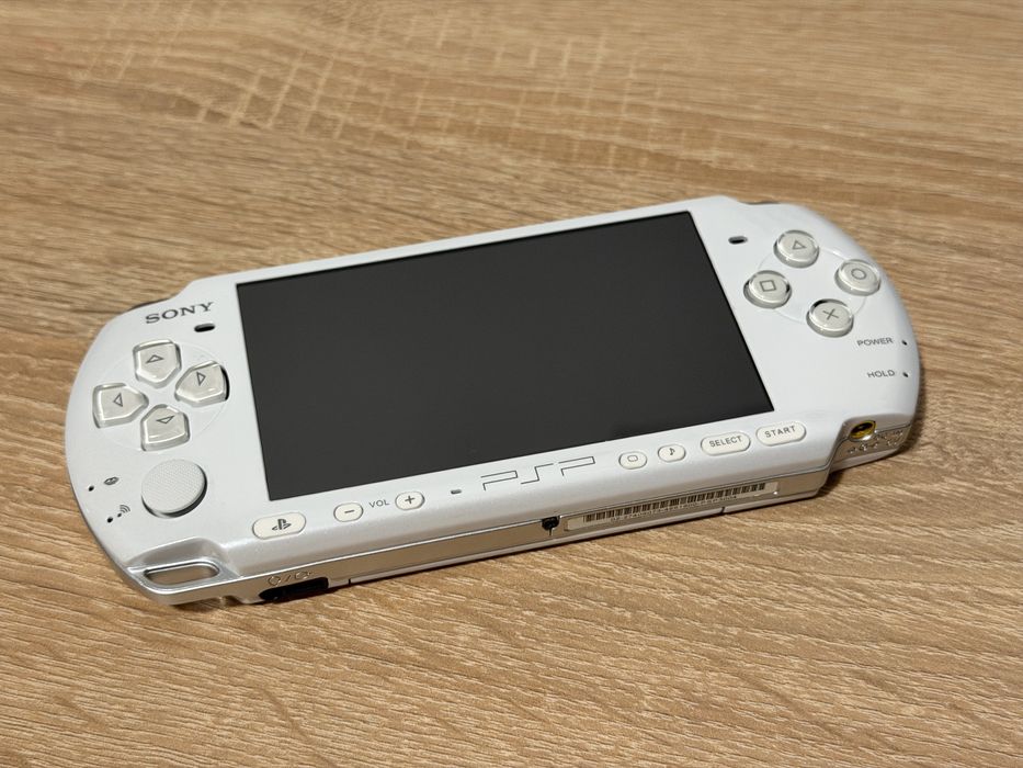 Sony PSP 3004 Pearl White Modat permanent