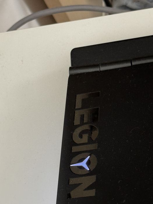 Laptop Gaming Lenovo Legion - 17 inch - GTX 1650 & 16GB RAM 512GB SSD