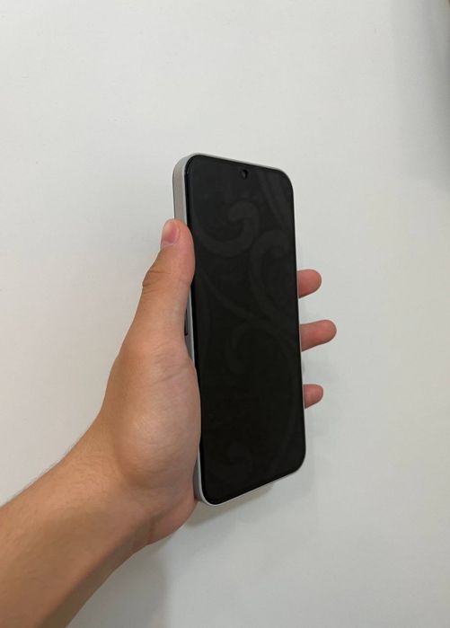 Nothing Phone 2a Plus (12/256ГБ, АКБ - 94%)