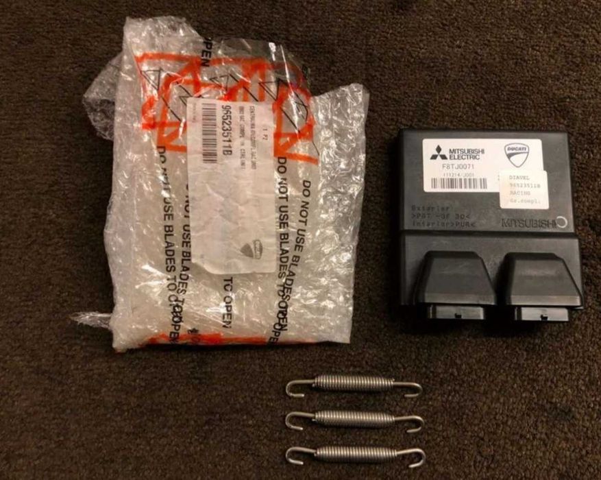 Выхлоп Termignoni для Ducati Diavel