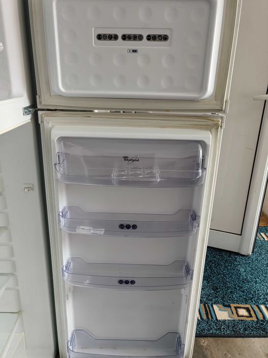 Хладилник Уирпул
