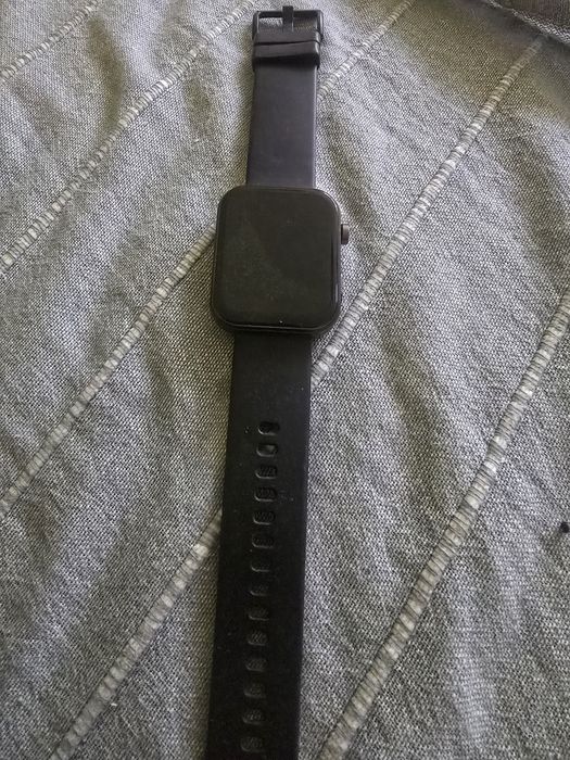 продавам смарт часовник Lige