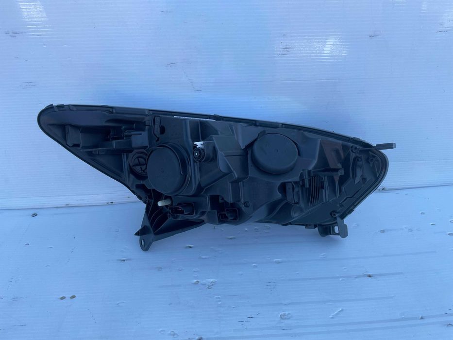 Far stanga Renault Captur 1 2013-2019 nou original Renault