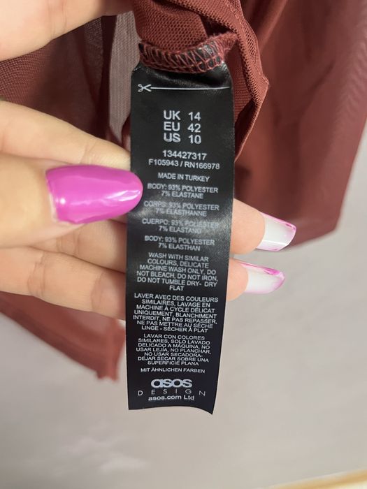 Body Asos maro.