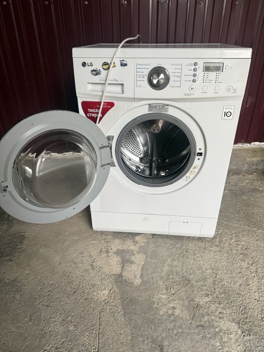 Продам стиральную машинку