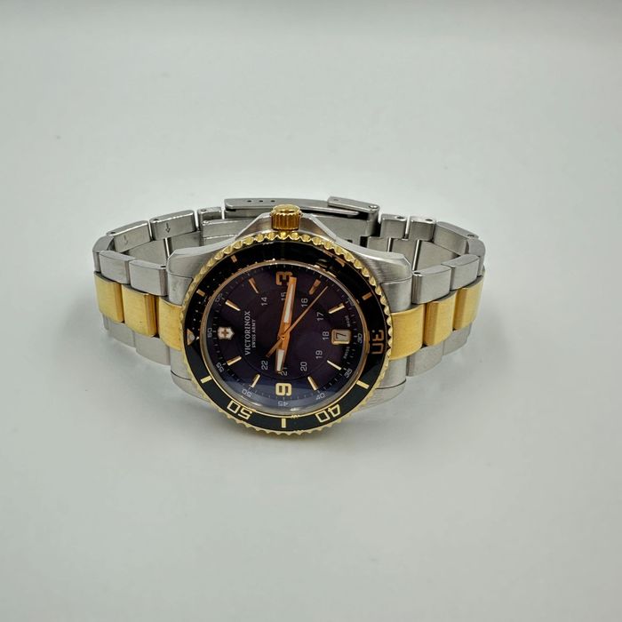 Amanet F28: Ceas Victorinox dama Maverick 241790