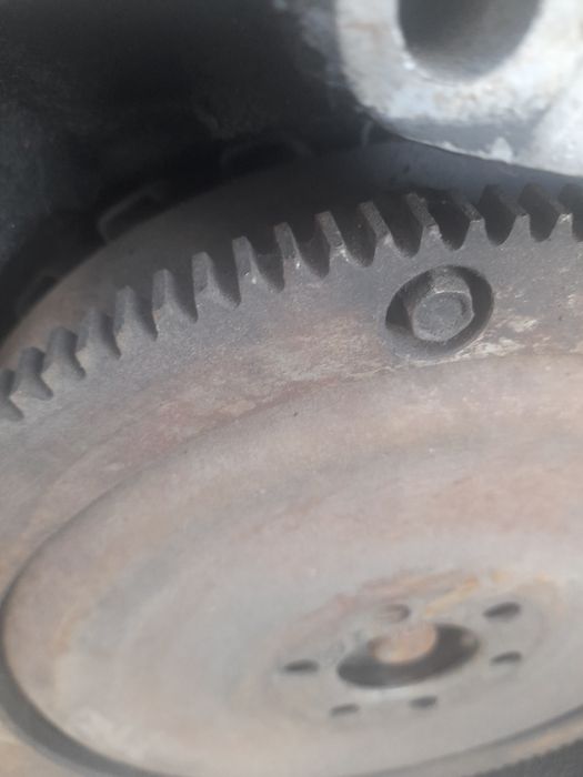 Бампер задний ауди 80 б3