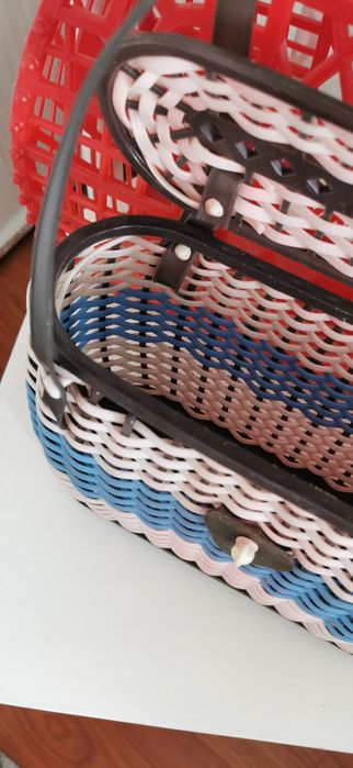 Корзинка.Из СССР. Пластик.из СССР.