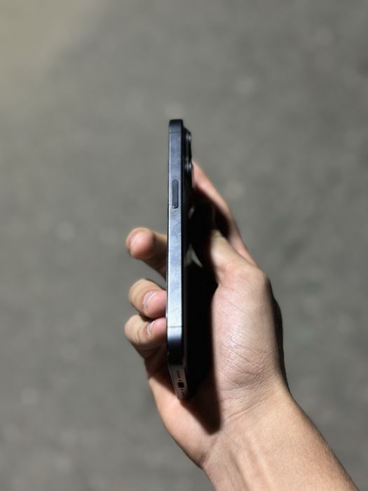 iPhone 15 pro 256gb