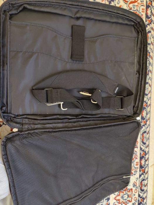 Продам новую сумку для ноутбука