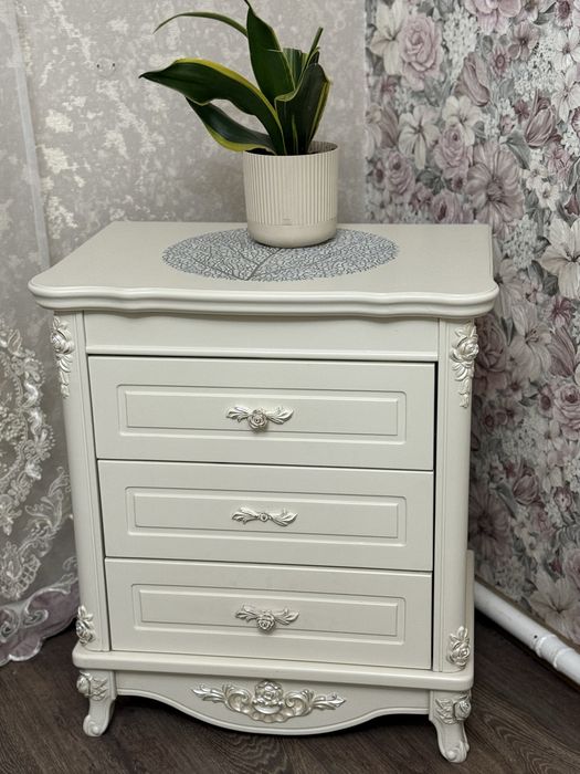 Продам спальный гарнитур , БЕЗ МАТРАСА