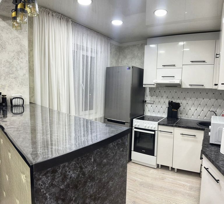 Часы. Район ПГПИ, Вокзал.