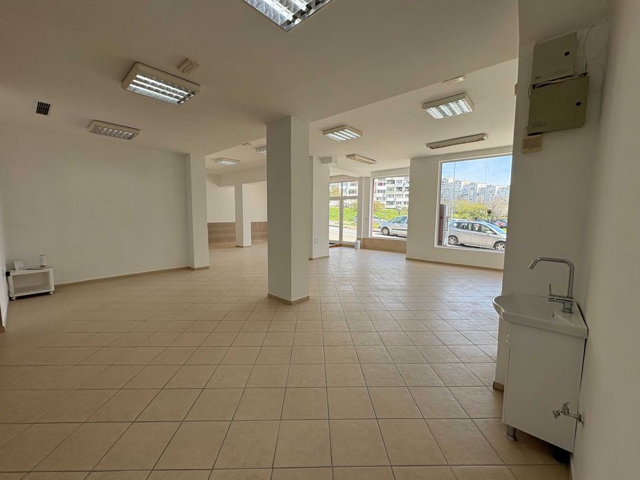 Промишлено помещение под наем, Владислав Варненчик, гр.Варна