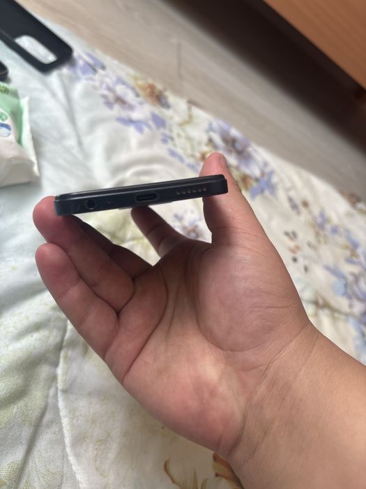 Продам телефон itel a70