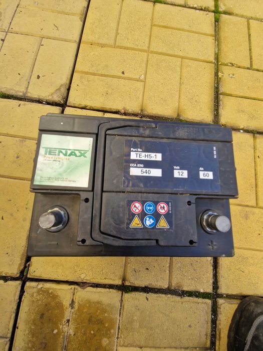 Акумулатор немски във  гаранция, на 6 месеца ,който е работил 3