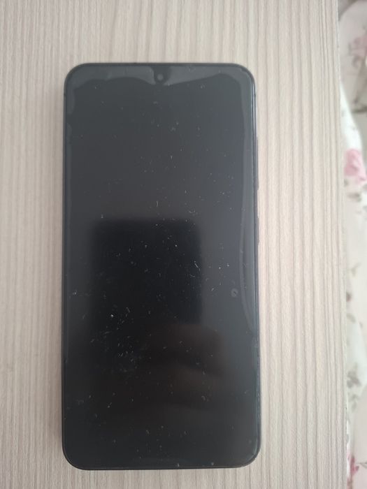 Продам сотовый телефон Samsung S23