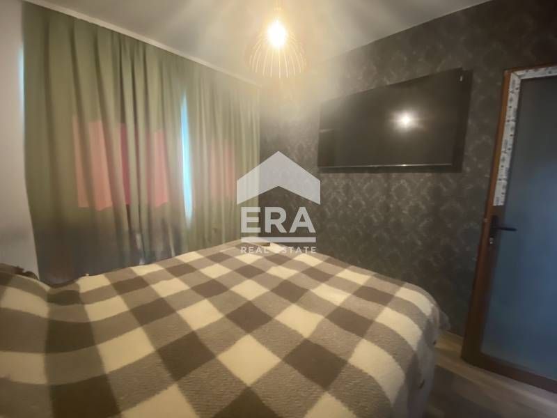 Ексклузивeн имот със сглобяема обзаведена и оборудвана постройка  в с.