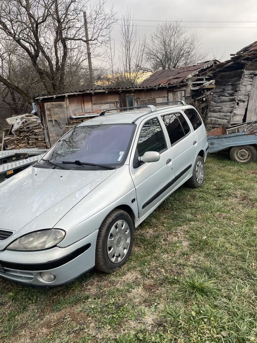 Renault Megane на части