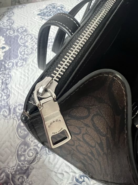 Coach Nina in Signature Canvas Original