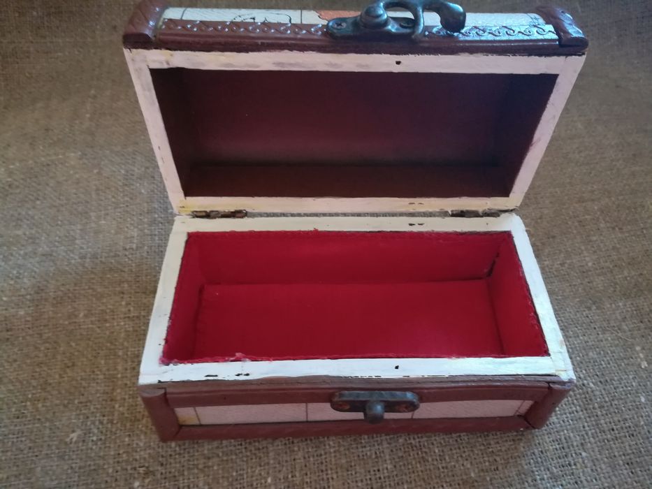 Продам шкатулки  ручной  работы