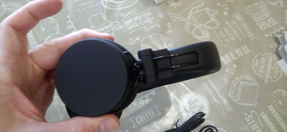 Продавам безжични слушалки Силвъркрес