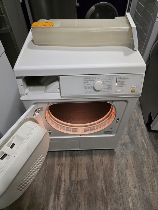 Сушилня Miele Edition 111 7кг