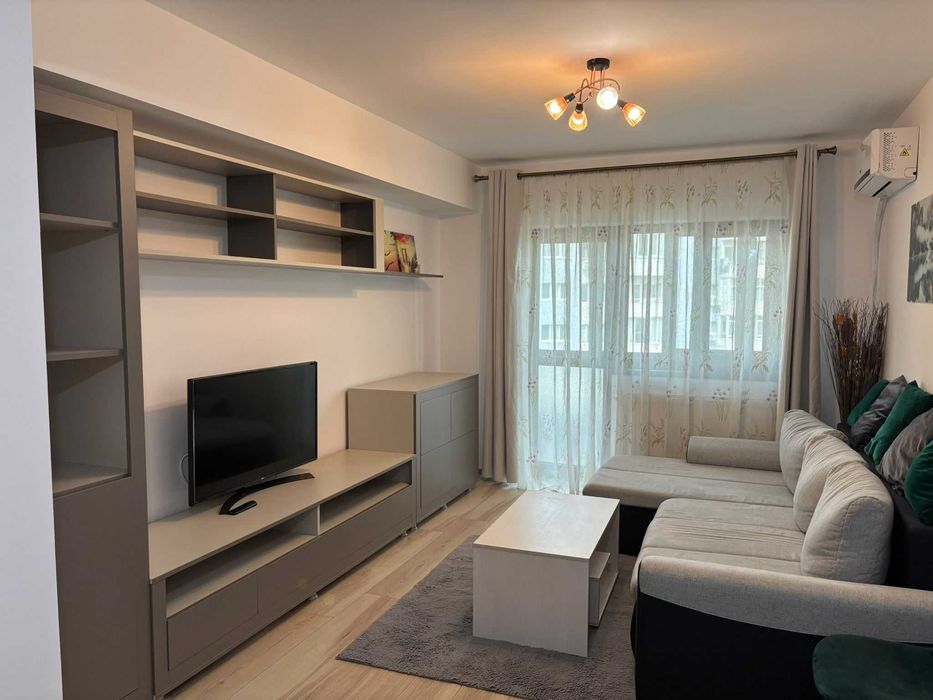 Apartament 3 camere | CUG | 69 mp + balcon închis | 2 băi | Renovat | 600 €