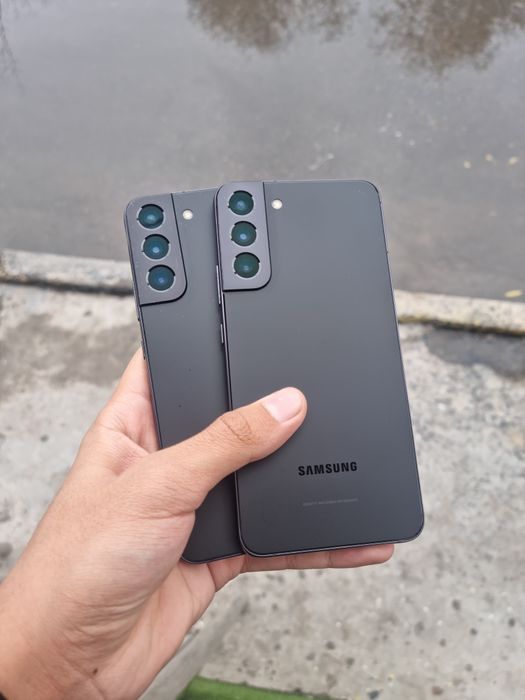 Samsung galaxy s22+ 5G 8/256gb holati yaxshi