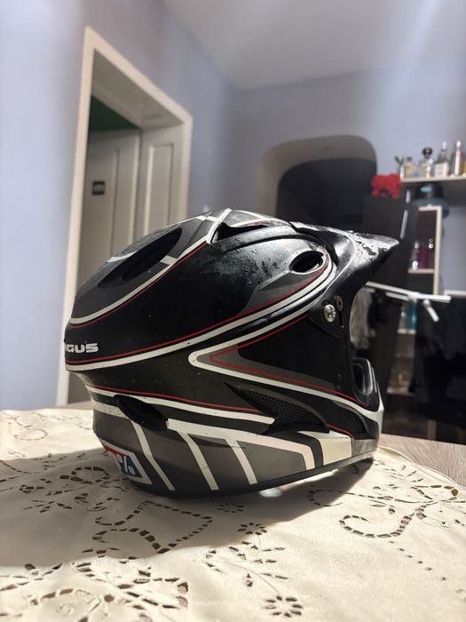 Кросова каска за атв,крос мотор,тротинетка…