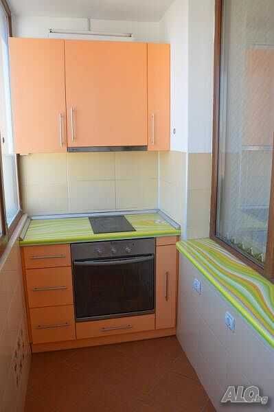 Дава се под наем Тристаен апартамент в Бургас, Възраждане - 105 кв.м за 561 € - Снимка #8