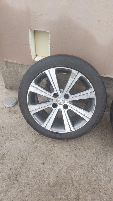 JANTE 4 X 108 R17 Peugeot 3008 , 308 , etc + Cauciucuri Vară 225 45 17
