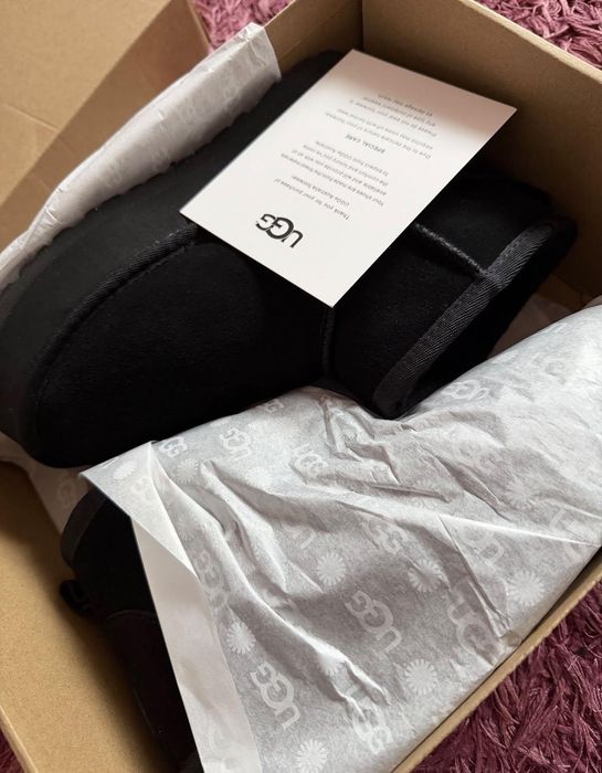 UGG Mini Negre .