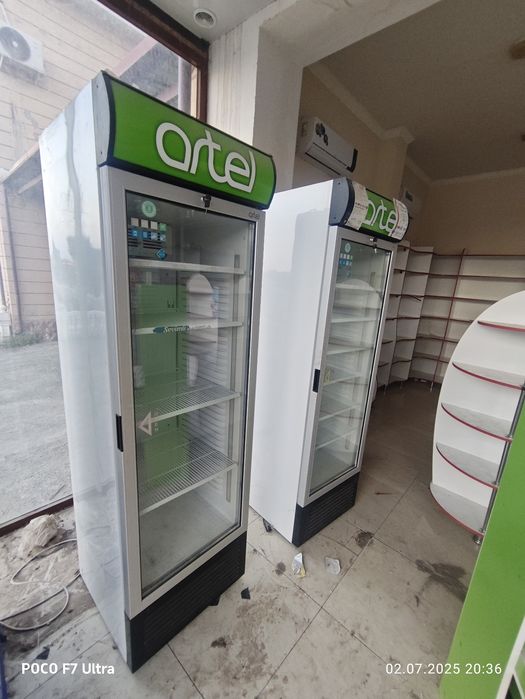 Vetrina va marojniy uchun holadilnikla sotiladi kelishilgan narxda